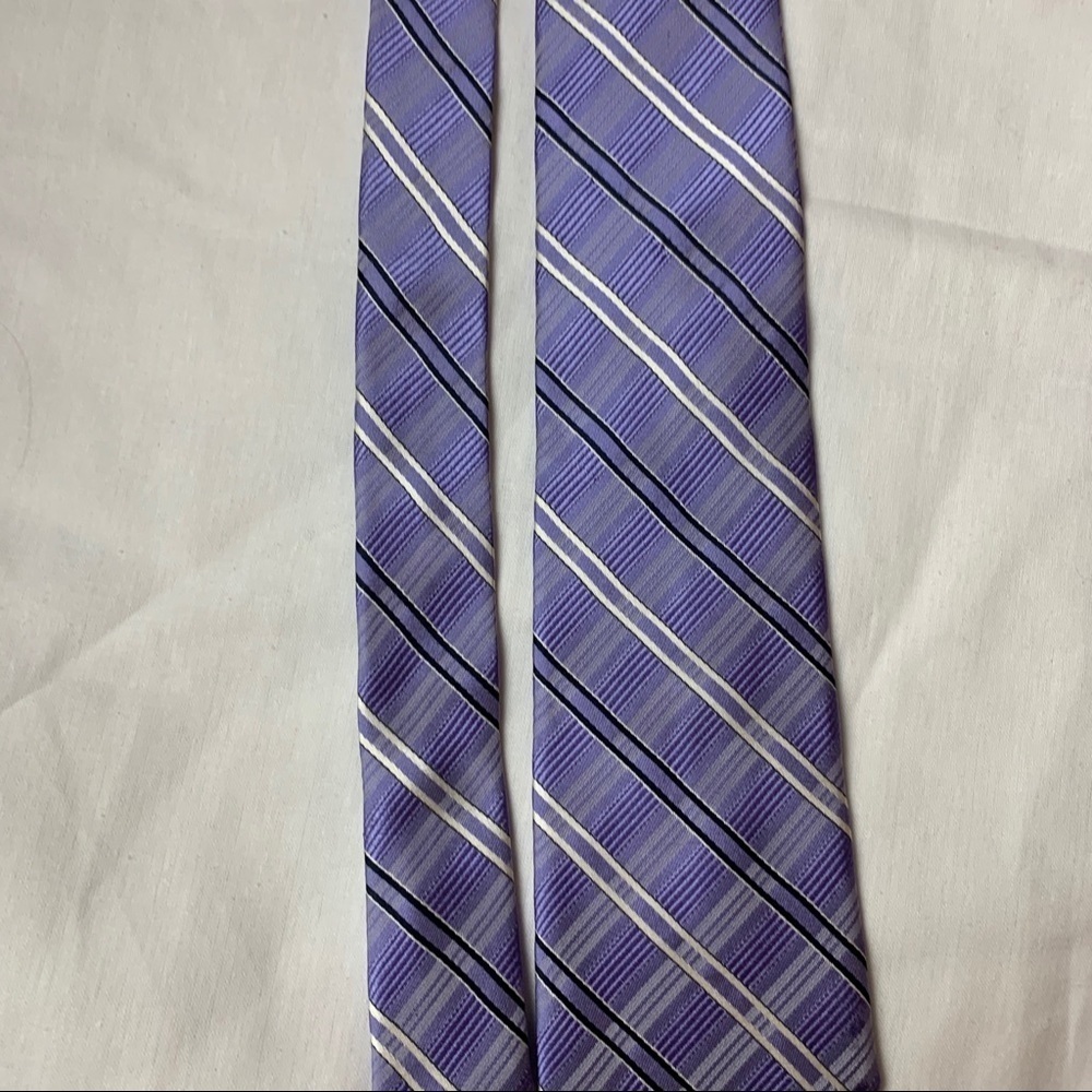 Perry Ellis purple tie